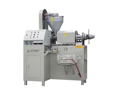 輕信電視廣告購榨油機(jī) 一臺(tái)故障一臺(tái)易死機(jī)