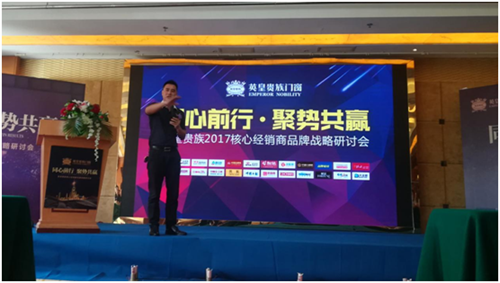 ӢFĽN̕hͬǰ•ۄݹA