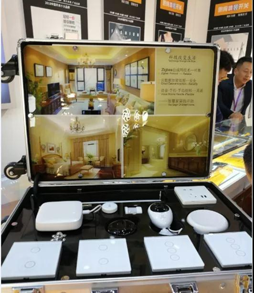 匠心格調 精彩綻放——朗能公司參加古鎮燈博會風采