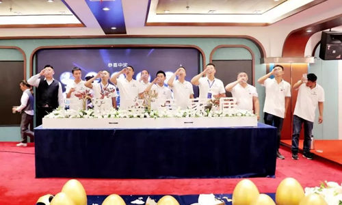 德慕尼門(mén)窗與云筑戰(zhàn)略合作簽約儀式圓滿落幕