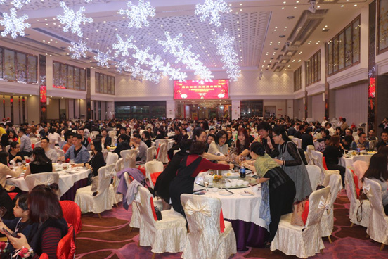 感恩常在 生活因你而美 高美空調(diào)2020團(tuán)年晚宴盛情綻放