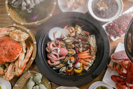 大紅鷹集成灶:烹出營養(yǎng)美味 釋放烹飪空間