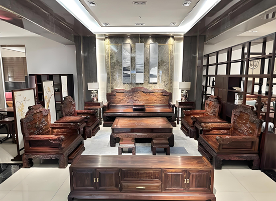 印尼黑酸枝紅木家具品牌推薦：3大老牌廠家用料全解析